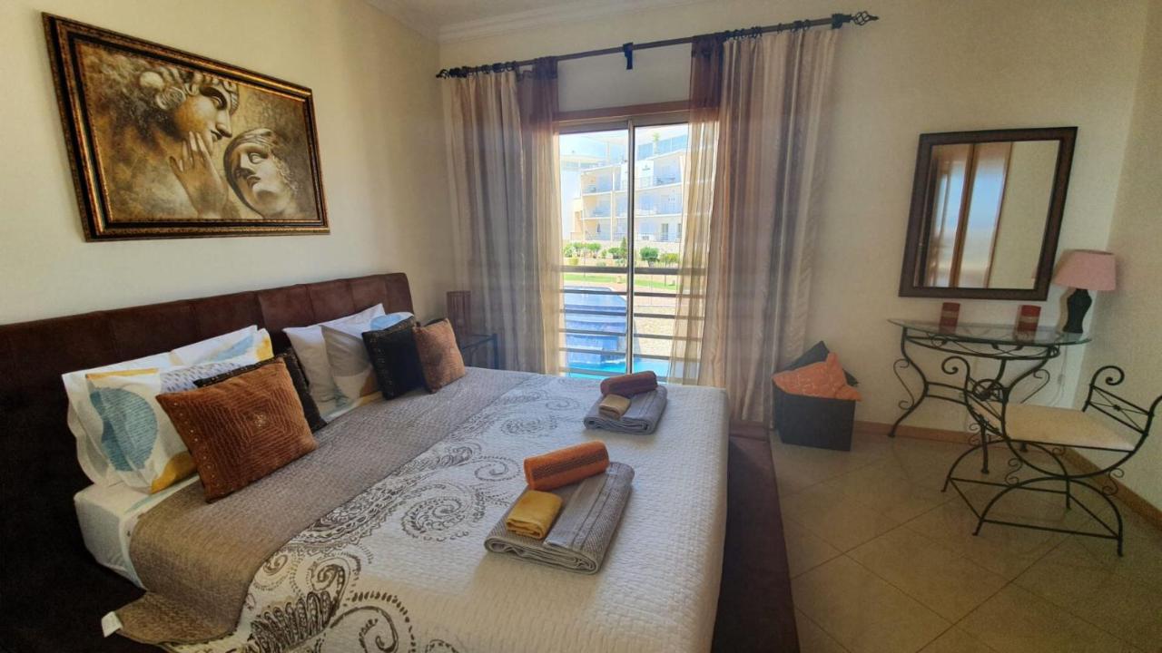 Апартаменты Penthouse With Sea Views Албуфейра Экстерьер фото